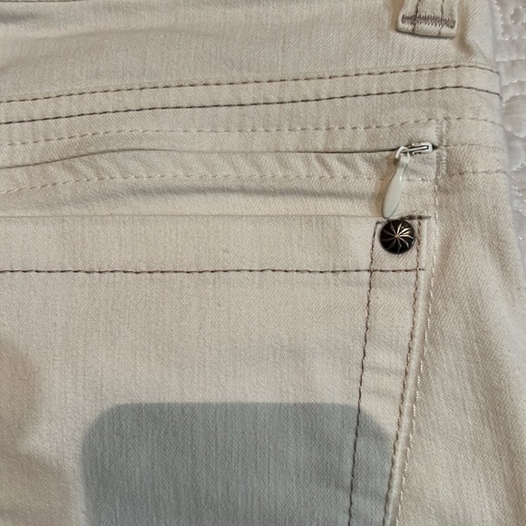 Athleta denim jeans, size 4 - Picture 11 of 15